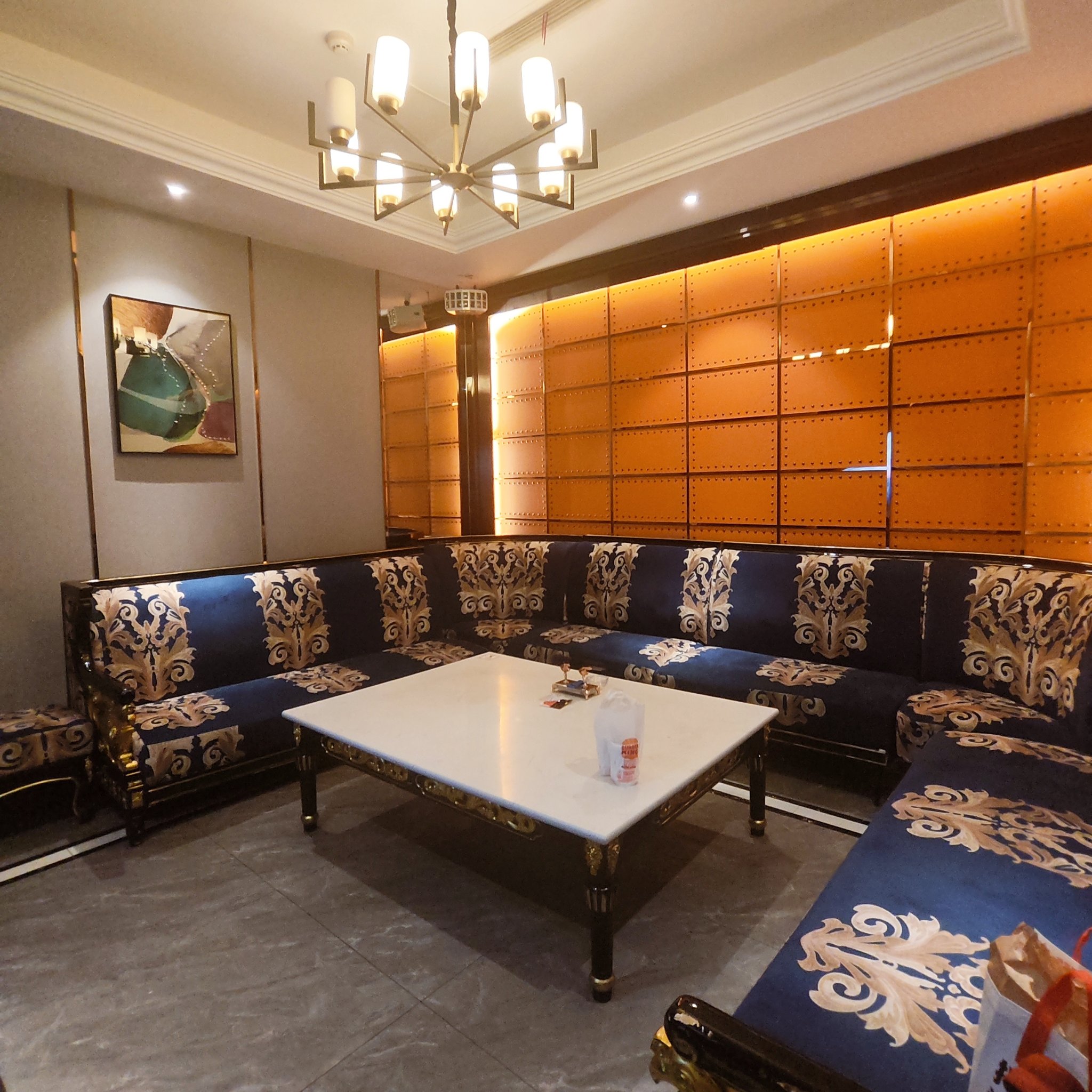 鸡西商务ktv价格查询-滴道区ktv预定